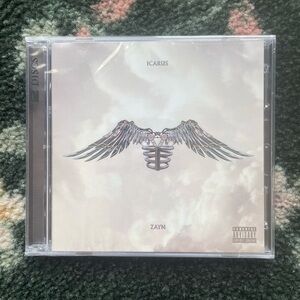 NWT Icarus Falls by ZAYN CD